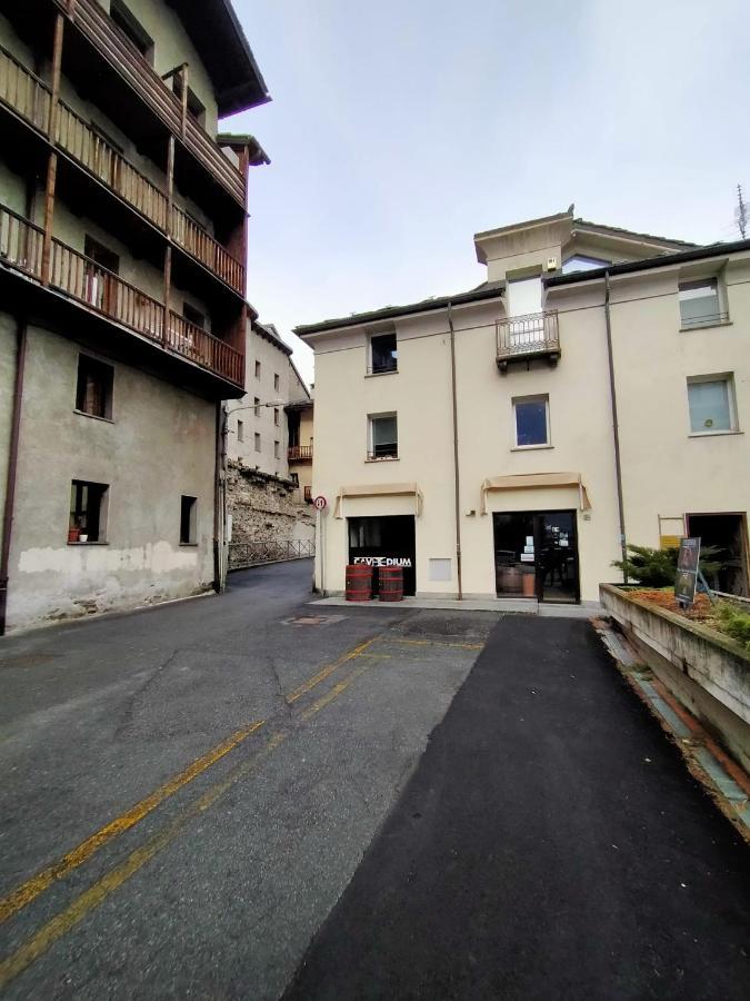 アオスタVevey 5 By Hiliアパートメント エクステリア 写真